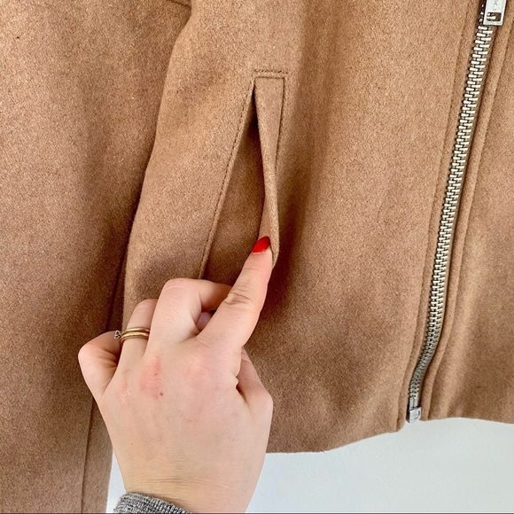 GAP Tan/Camel Wool Blend Moto Jacket | Cropped Fit | Chambray Lining | Like New - Picture 6 of 8